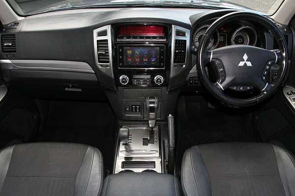 2017 Mitsubishi Pajero GLS NX