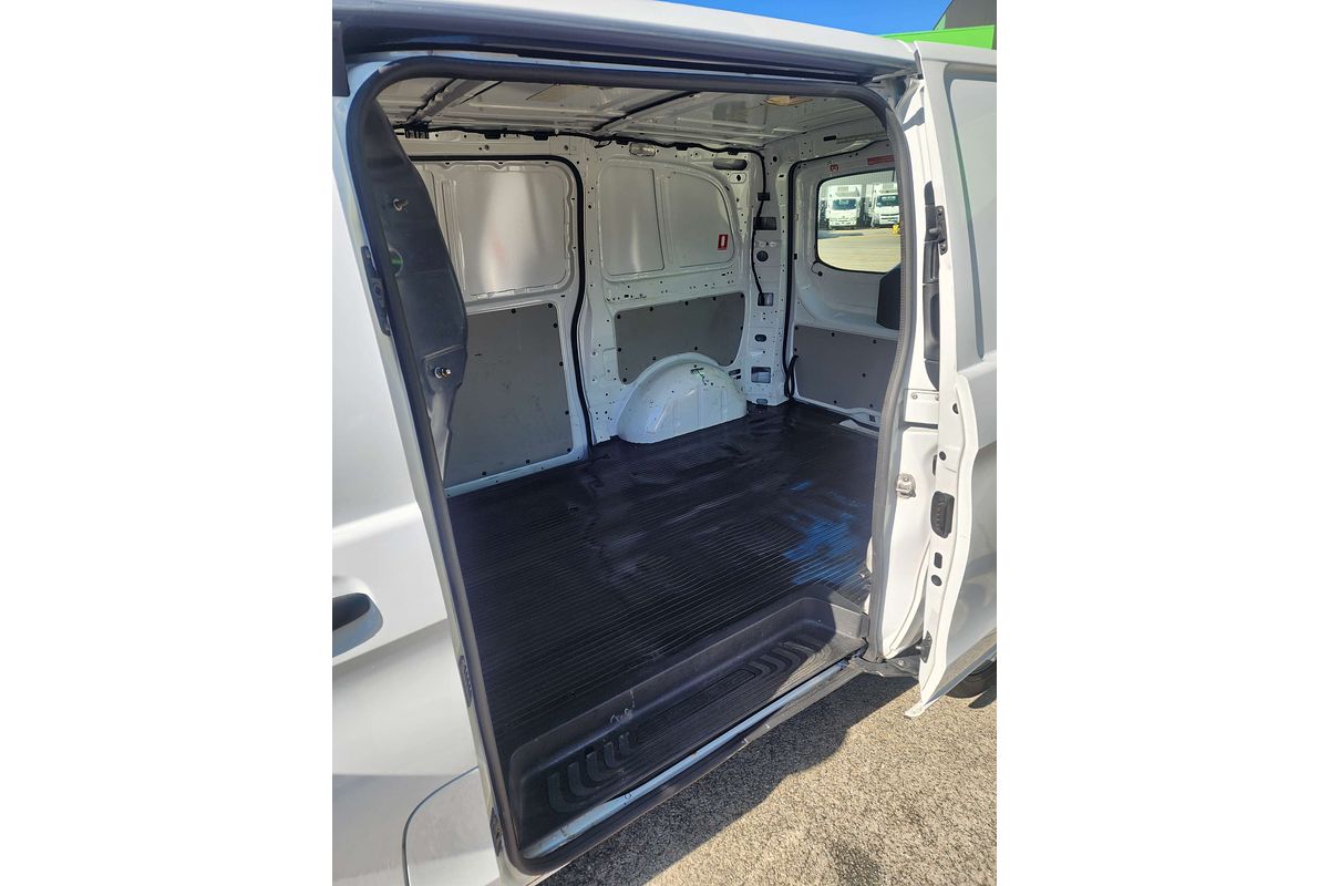 2017 Mercedes-Benz Vito 116BlueTEC 447 SWB