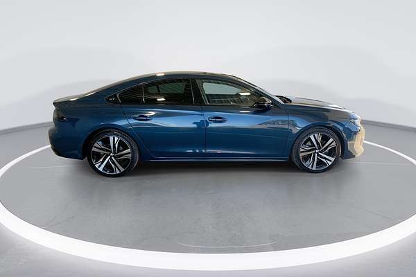 2021 Peugeot 508 GT R8