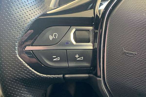 2021 Peugeot 508 GT R8