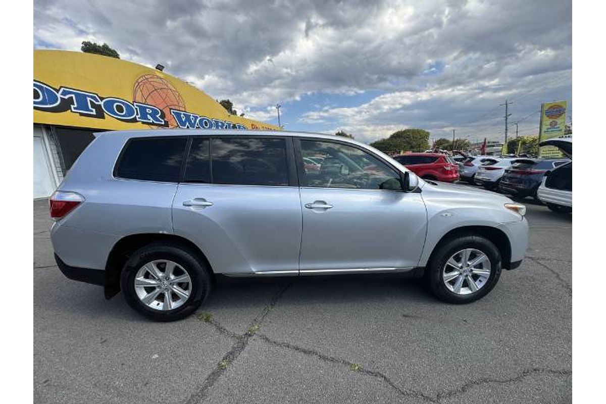 2013 Toyota Kluger KX-R GSU45R