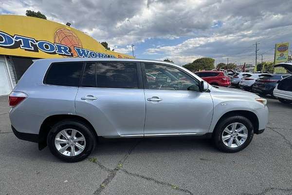 2013 Toyota Kluger KX-R GSU45R