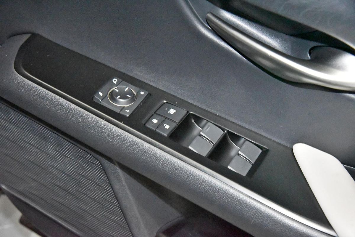 2019 Lexus UX UX200 Luxury MZAA10R