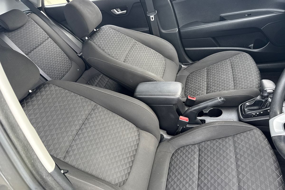 2018 Kia Rio S YB