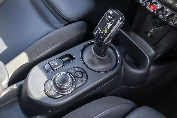 2023 MINI Hatch John Cooper Works Classic F56 LCI-2