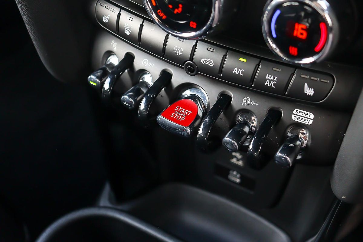 2023 MINI Hatch John Cooper Works Classic F56 LCI-2