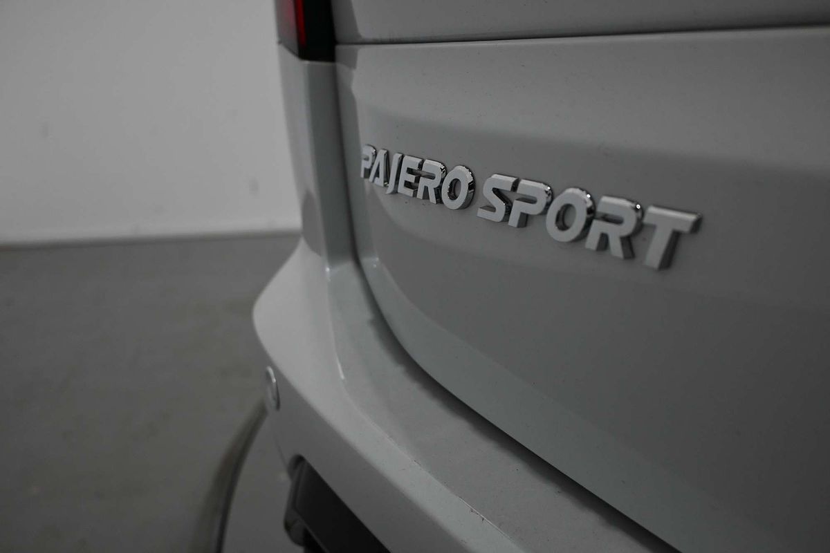 2025 Mitsubishi Pajero Sport GSR QG