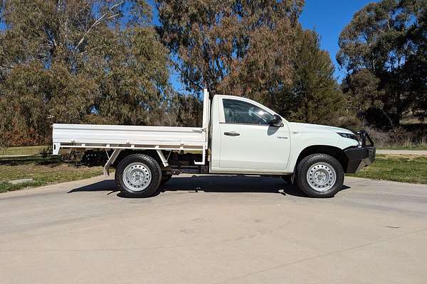 2021 Mitsubishi Triton GLX MR 4X4