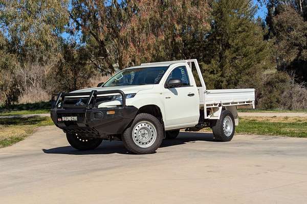 2021 Mitsubishi Triton GLX MR 4X4