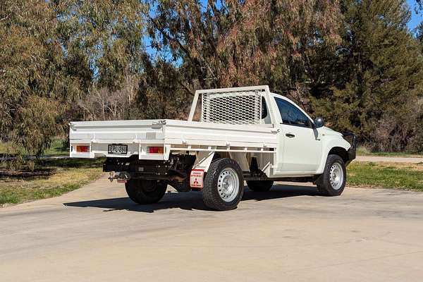 2021 Mitsubishi Triton GLX MR 4X4