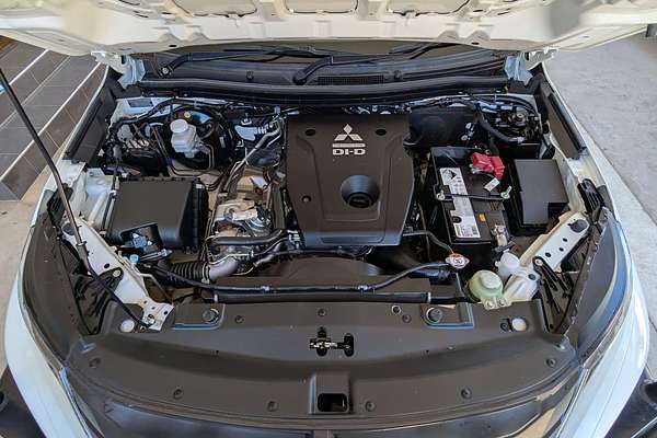 2021 Mitsubishi Triton GLX MR 4X4