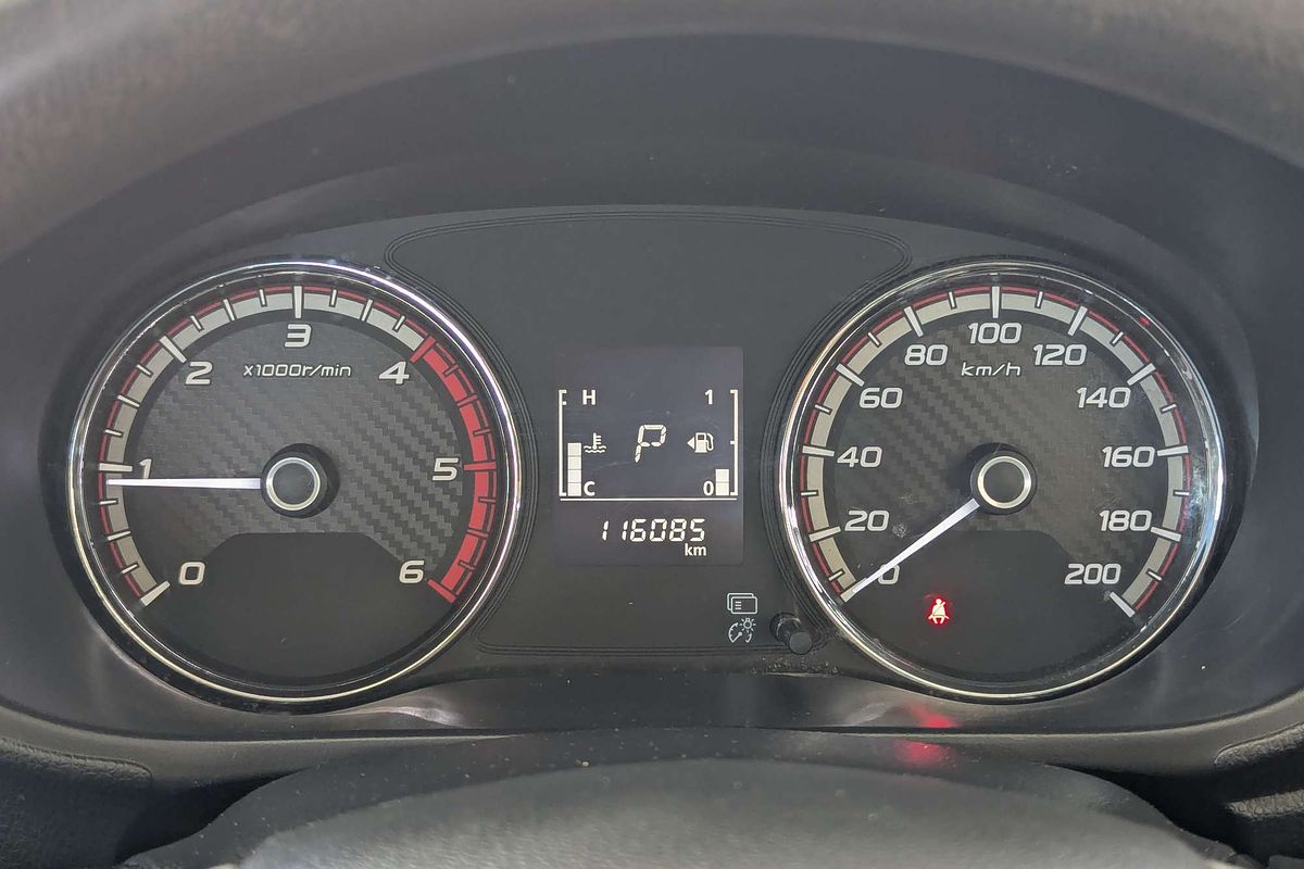 2021 Mitsubishi Triton GLX MR 4X4