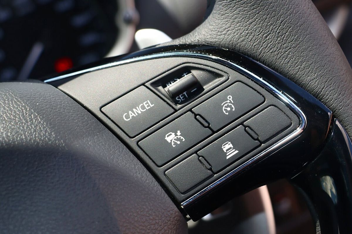 2024 Mitsubishi Eclipse Cross PHEV Exceed YB