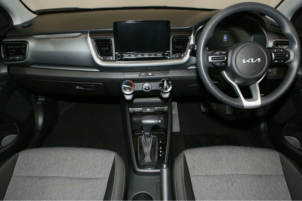 2024 Kia Stonic S YB