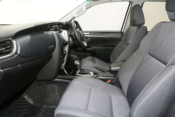 2022 Toyota Fortuner GXL GUN156R