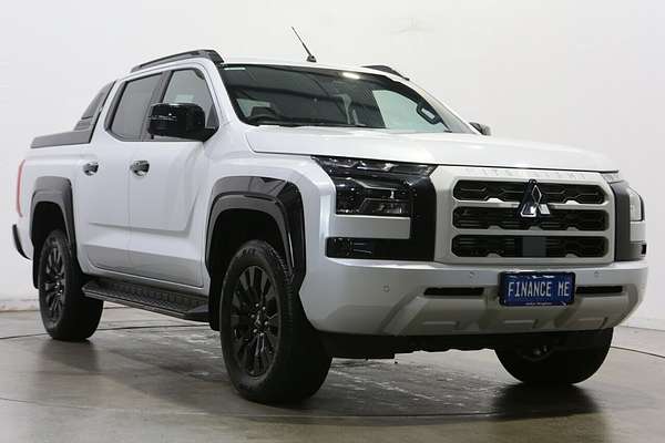 2024 Mitsubishi Triton GSR MV 4X4