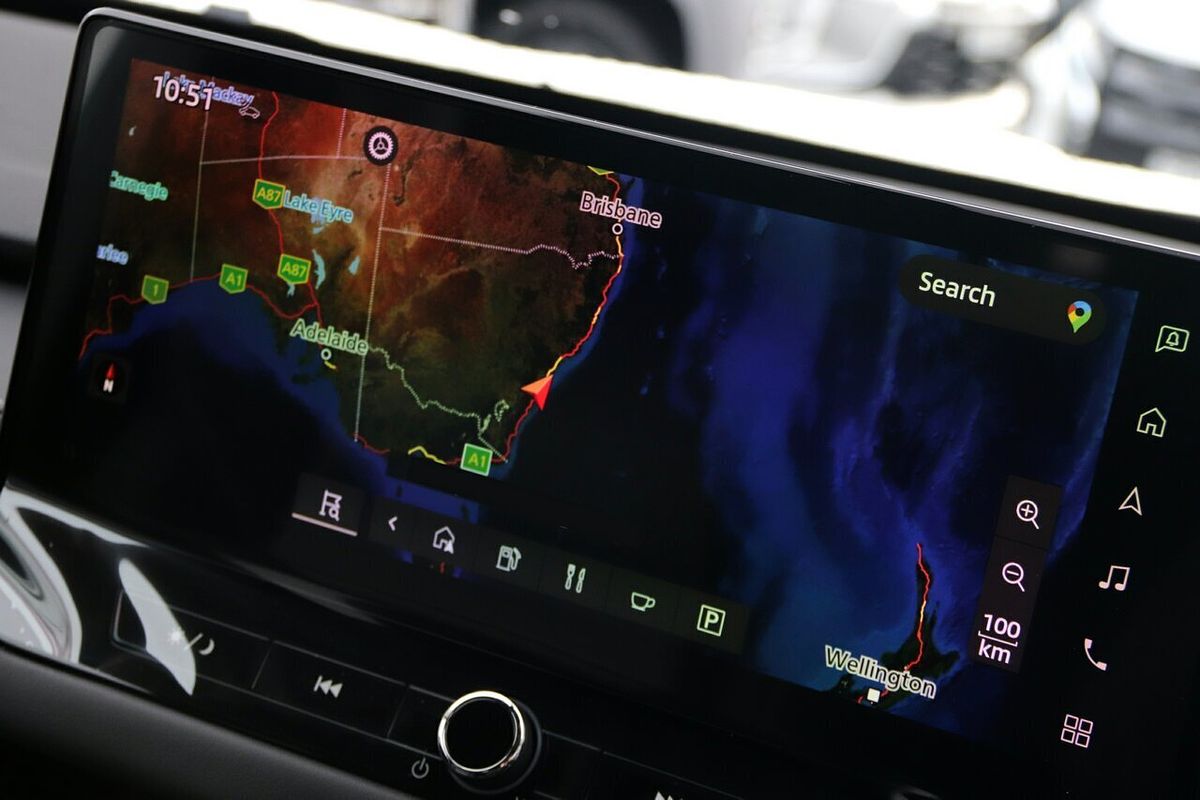 2025 Mitsubishi Outlander LS ZM