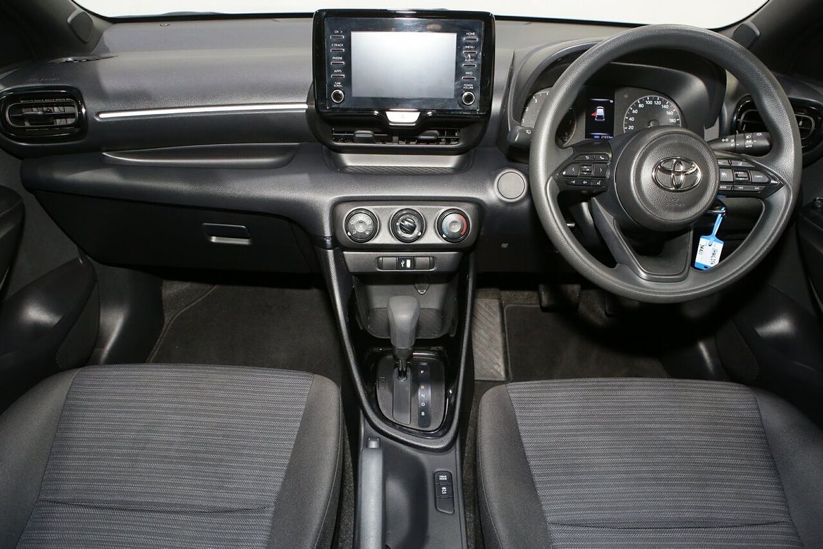 2022 Toyota Yaris Ascent Sport MXPA10R
