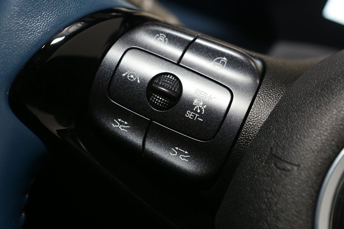 2024 BYD Dolphin Premium