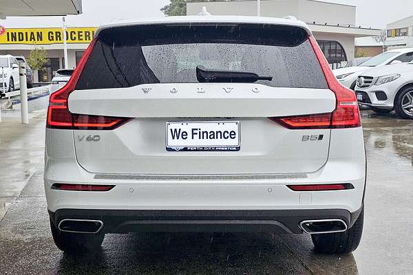 2021 Volvo V60 Cross Country B5