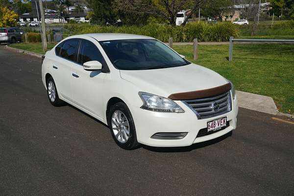 2014 Nissan Pulsar ST B17