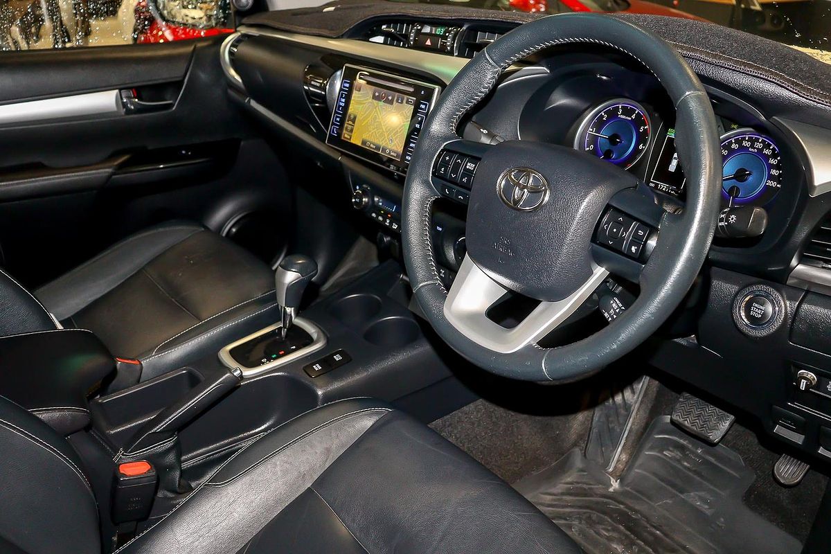2016 Toyota Hilux SR5 GUN126R 4X4