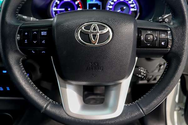 2016 Toyota Hilux SR5 GUN126R 4X4