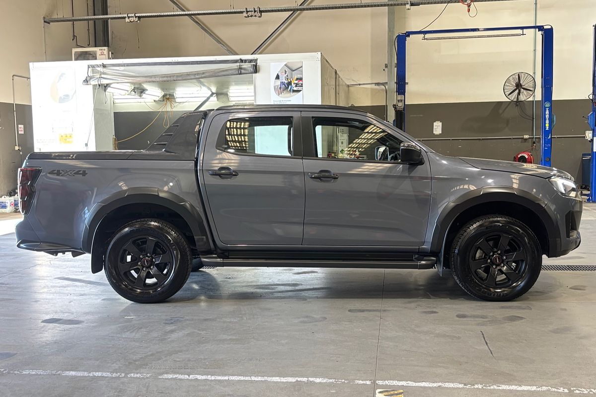 2024 Isuzu D-MAX X-TERRAIN 4X4