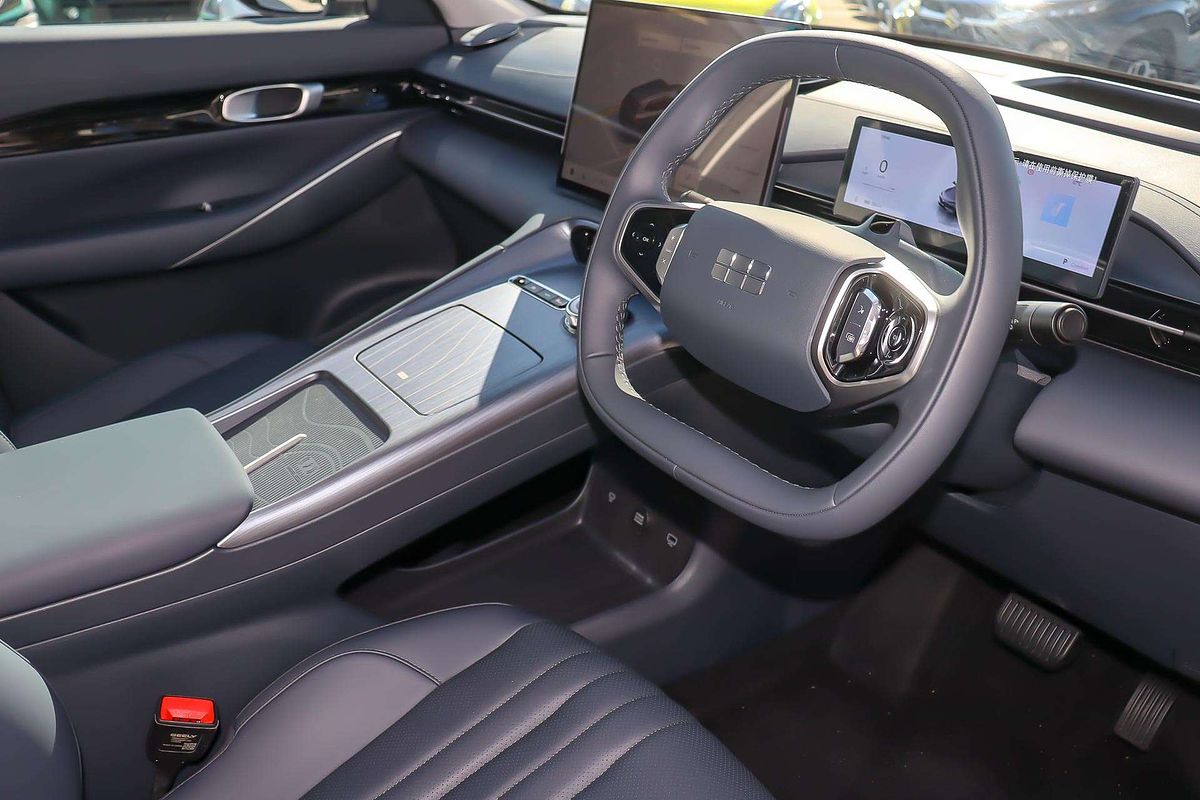 2025 Geely EX5 Inspire E245