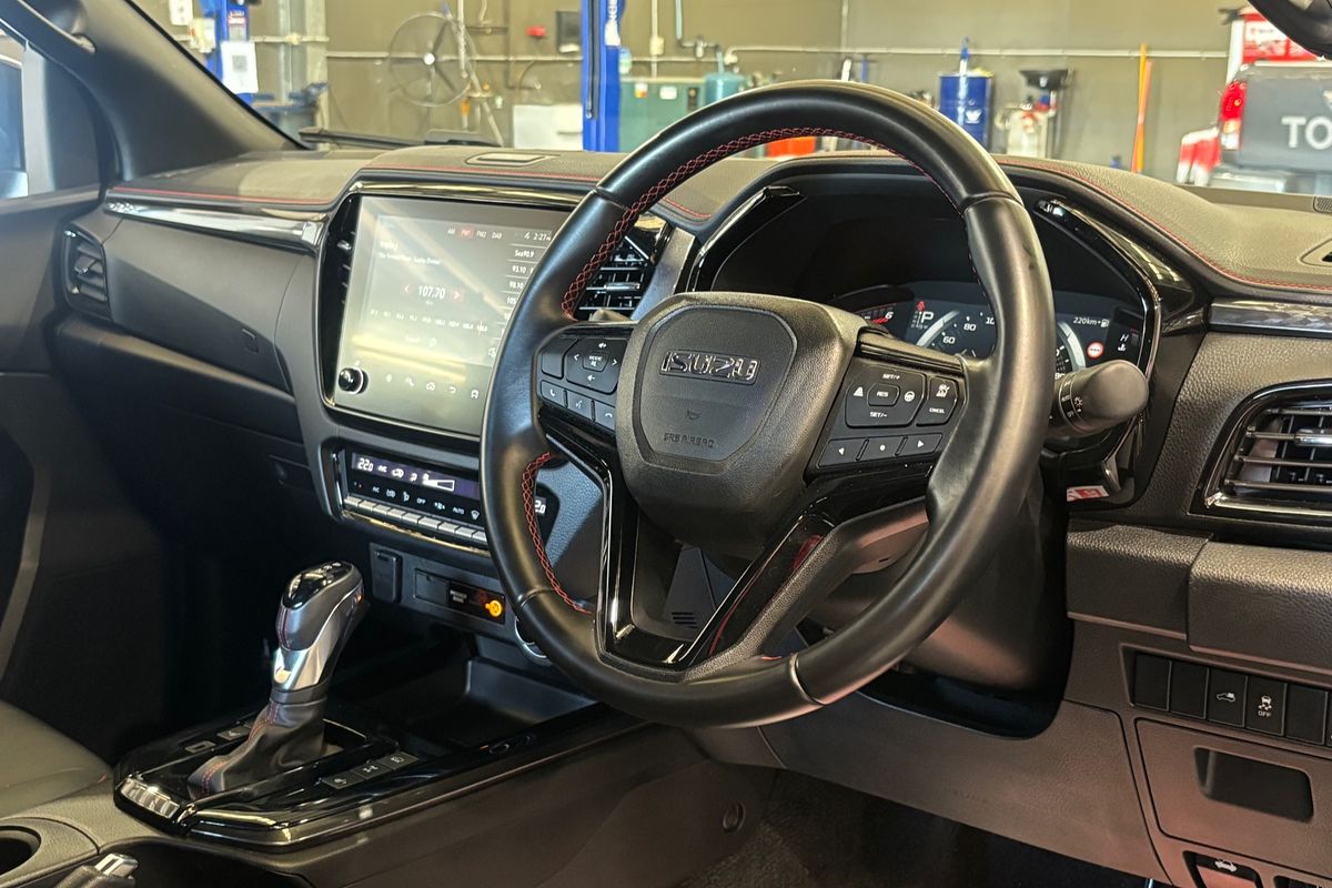 2024 Isuzu D-MAX X-TERRAIN 4X4