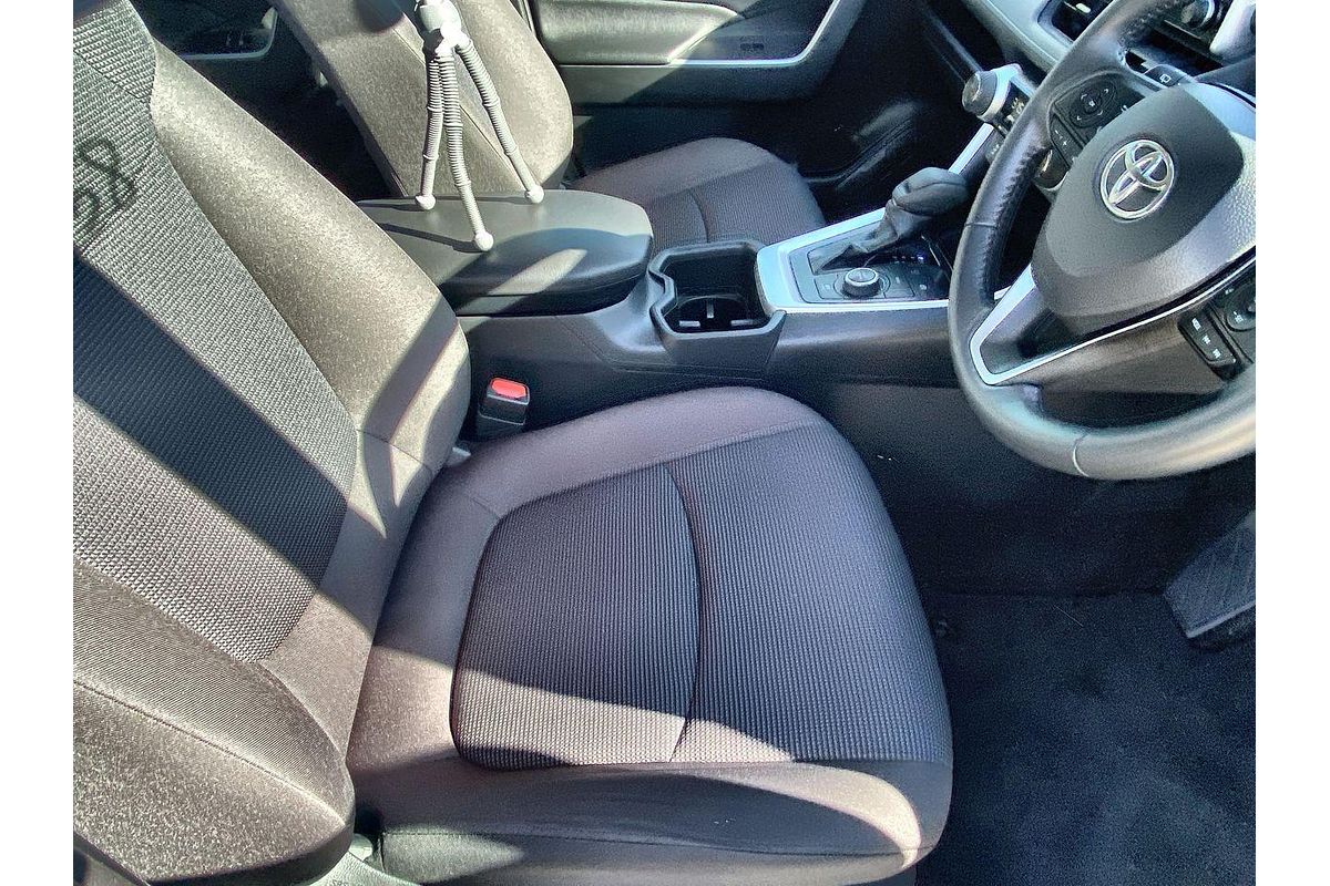 2022 Toyota RAV4 GX AXAH54R