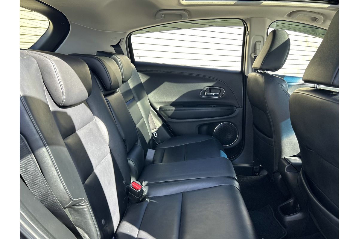 2017 Honda HR-V VTi-L