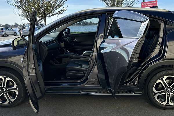 2017 Honda HR-V VTi-L