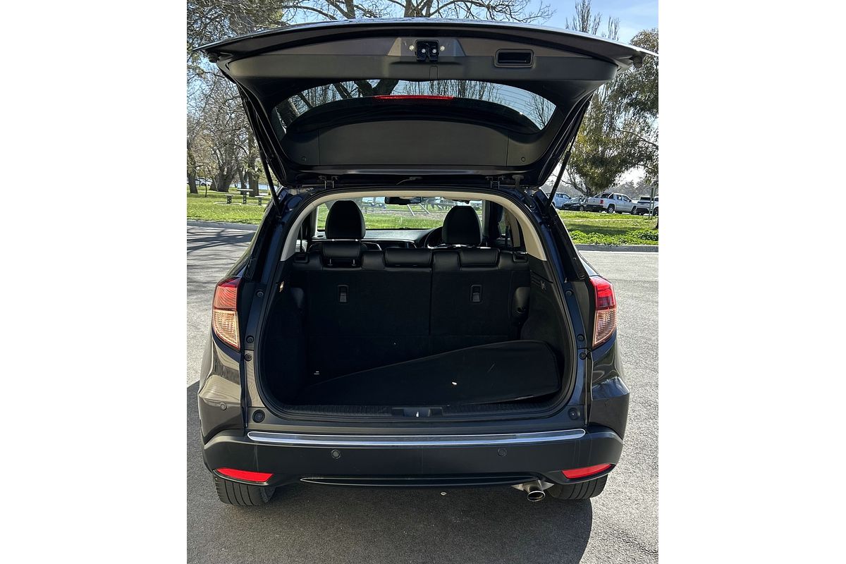 2017 Honda HR-V VTi-L