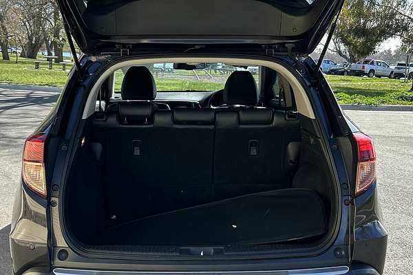 2017 Honda HR-V VTi-L