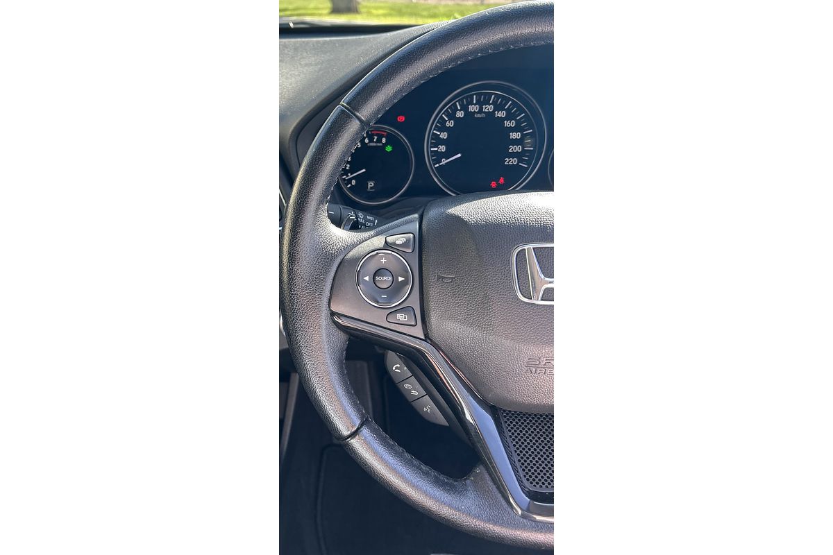 2017 Honda HR-V VTi-L