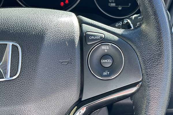 2017 Honda HR-V VTi-L