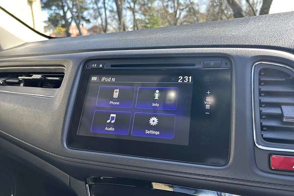 2017 Honda HR-V VTi-L