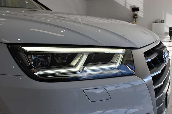 2019 Audi Q5 40 TDI sport FY