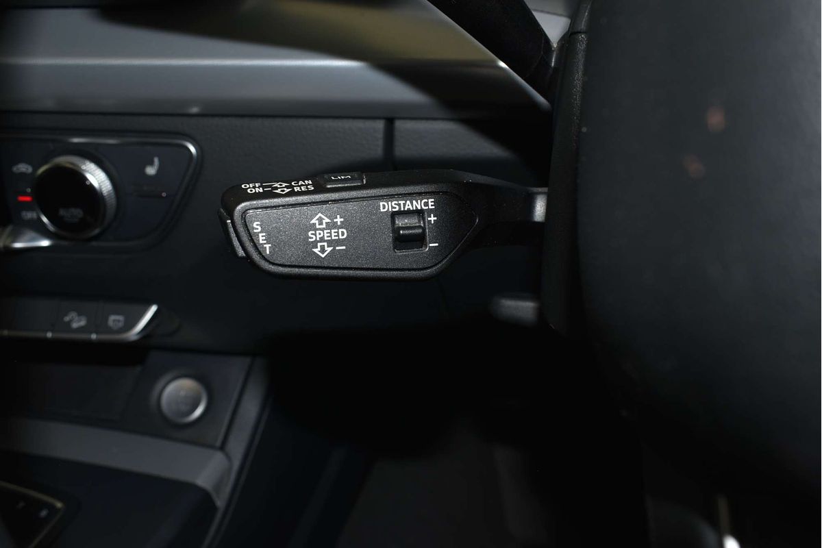 2019 Audi Q5 40 TDI sport FY
