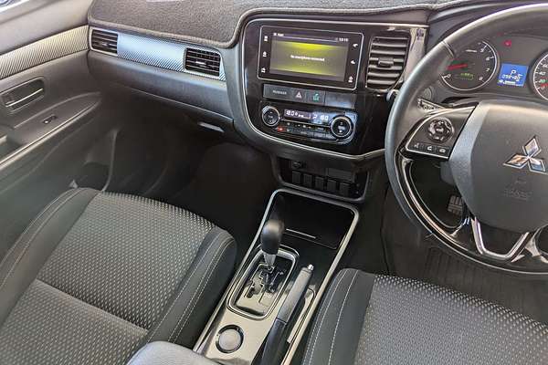 2017 Mitsubishi Outlander LS ZK