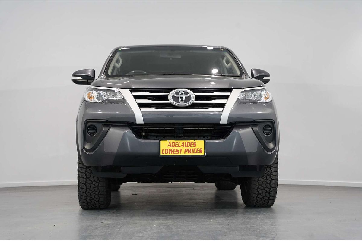 2017 Toyota Fortuner GX GUN156R