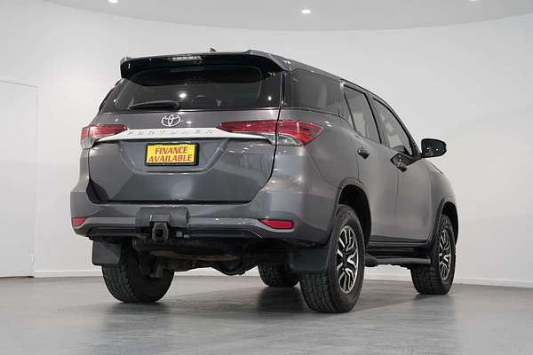 2017 Toyota Fortuner GX GUN156R