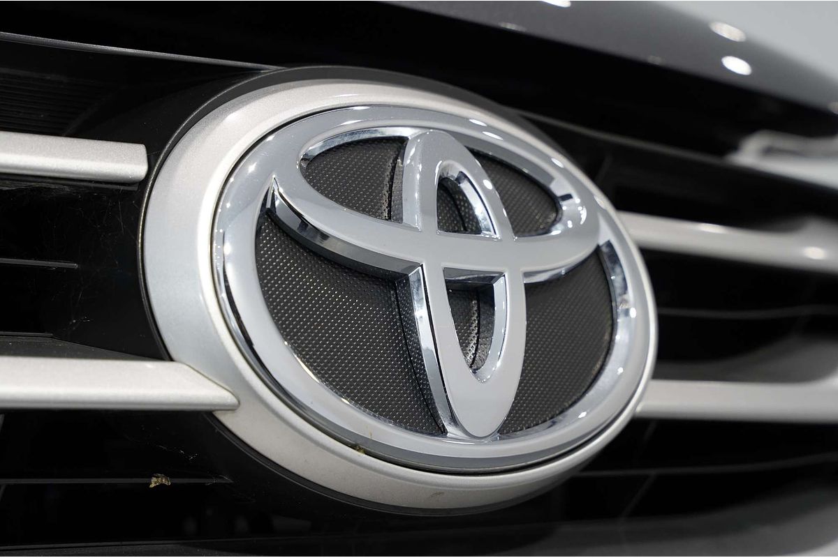 2017 Toyota Fortuner GX GUN156R
