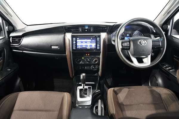 2017 Toyota Fortuner GX GUN156R