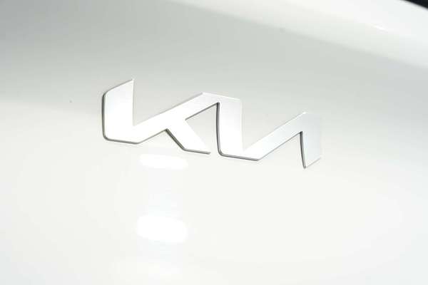 2023 Kia Stonic S YB
