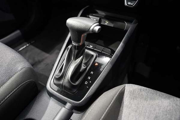 2023 Kia Stonic S YB