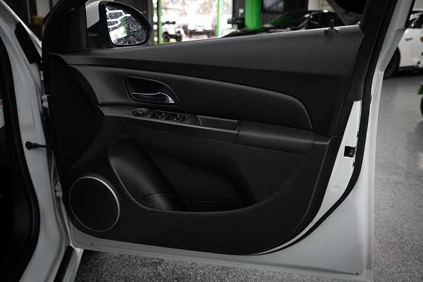 2013 Holden Cruze SRi-V JH Series II