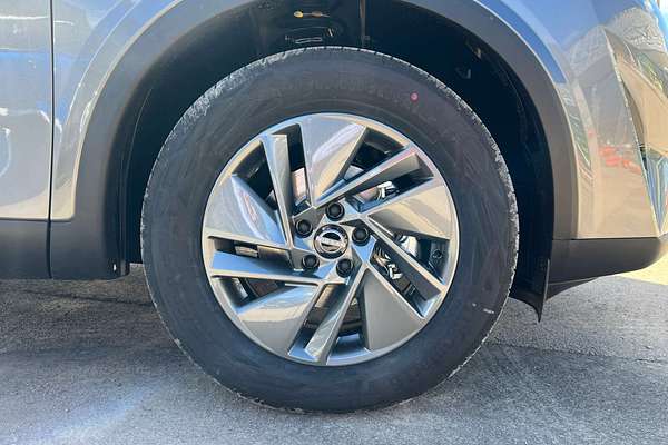 2025 Nissan QASHQAI ST J12