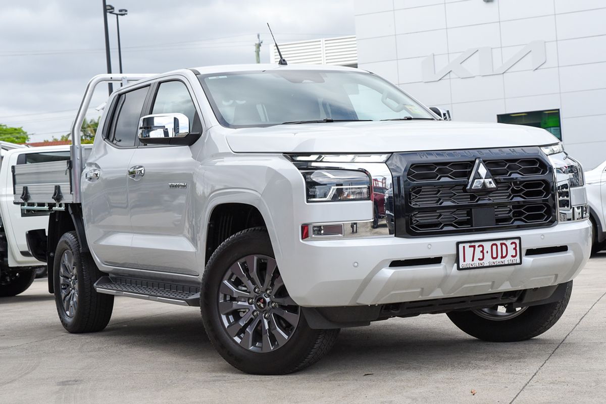2025 Mitsubishi Triton GLS MV 4X4